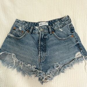 Zara Jean shorts size 4